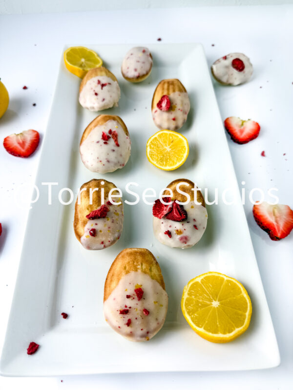Lemon Strawberry Frosted Madeleines White - Image 4