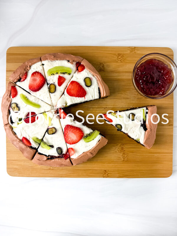 Fruit Pizza Brownie on Sandstone - Image 8