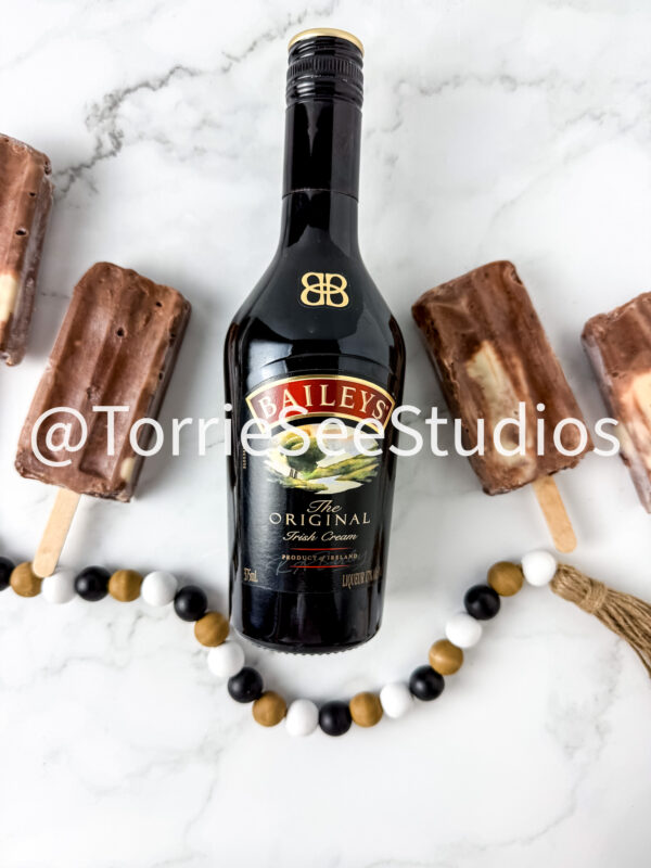 Baileys Pudding Pops on Marble - Image 10