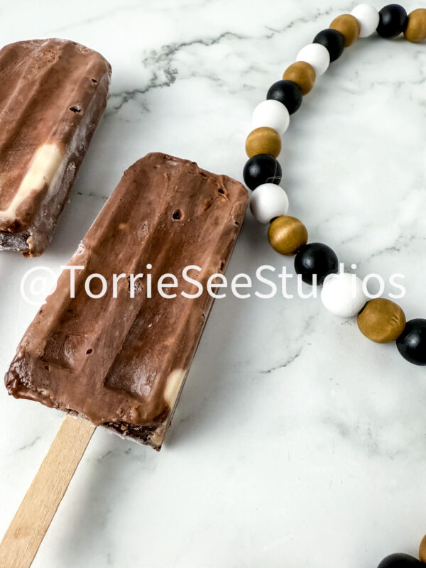Baileys Pudding Pops on Marble - Image 4