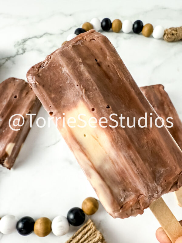 Baileys Pudding Pops on Marble - Image 3