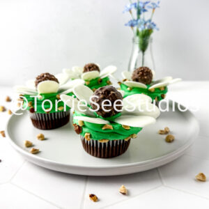 Rocher Flower Cupcakes on Rhombus Tile