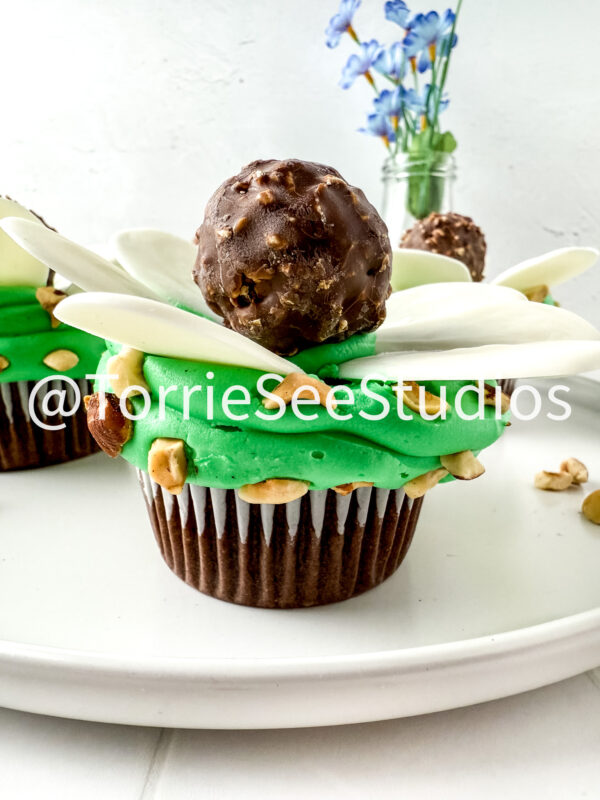 Rocher Flower Cupcakes on Rhombus Tile - Image 7