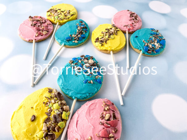 Robin Easter Egg Malted Flavor Cookie Pops on Blue Lights - Image 6