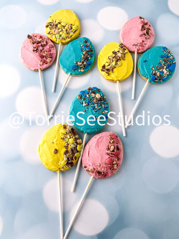 Robin Easter Egg Malted Flavor Cookie Pops on Blue Lights - Image 4