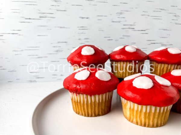 Mushroom Cupcakes Tutorial on White Birch - Image 3