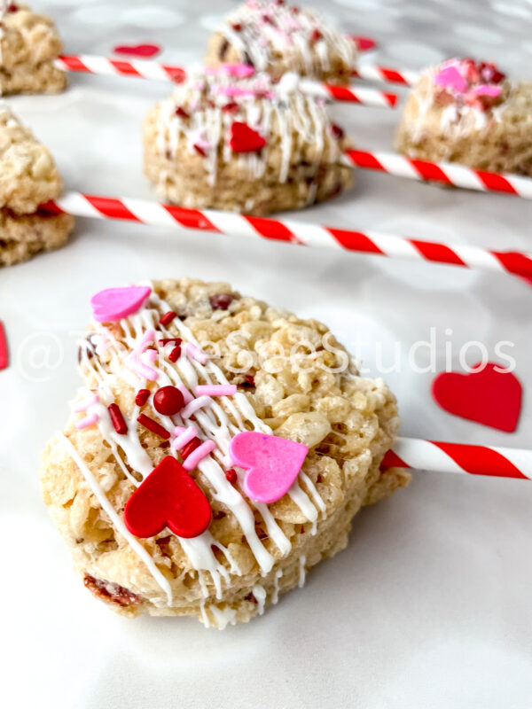 Strawberries and Cream Rice Cereal Treats Pops on Lights - Image 5