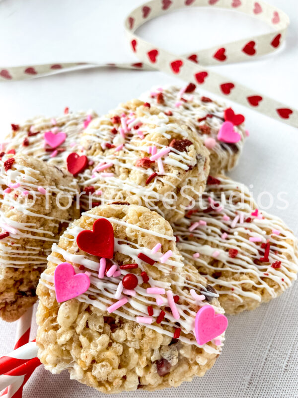 Strawberries and Cream Rice Cereal Treats Pops on Linen - Image 7