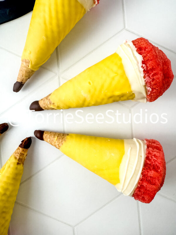Pencil Cupcake Cone on Rhombus Tile - Image 6