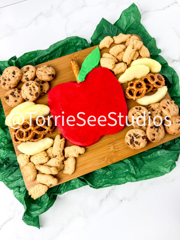 Mini Apple Buttercream Board on Marble - Image 4