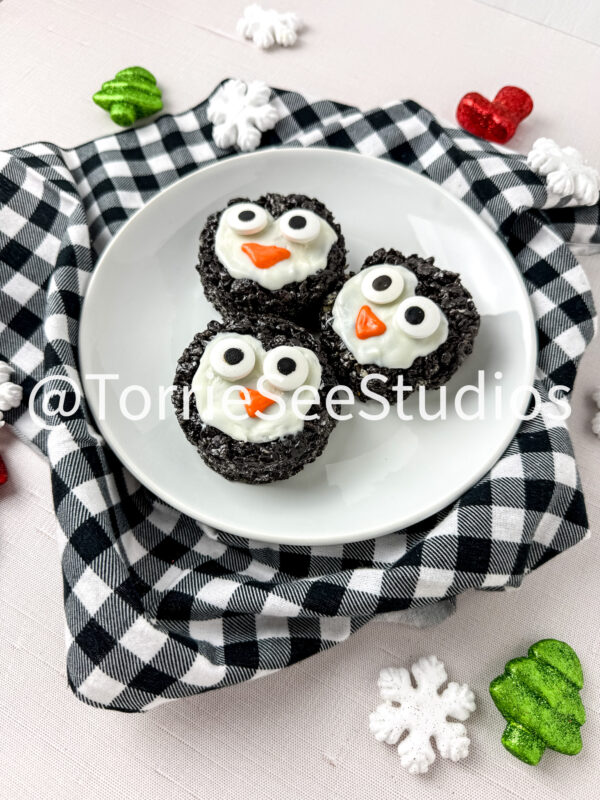 Penguin Chocolate Cookie Rice Cereal Treats on Linen - Image 5