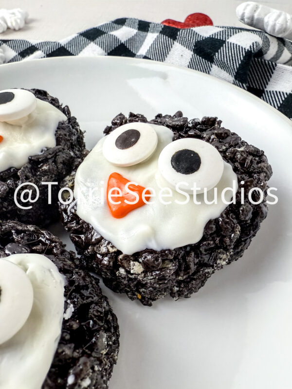 Penguin Chocolate Cookie Rice Cereal Treats on Linen - Image 3