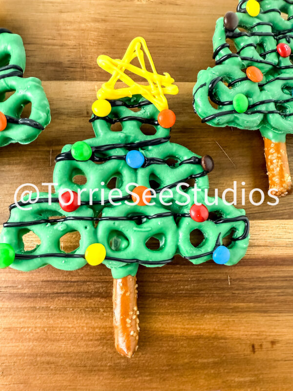 Pretzel Christmas Trees on White - Image 6