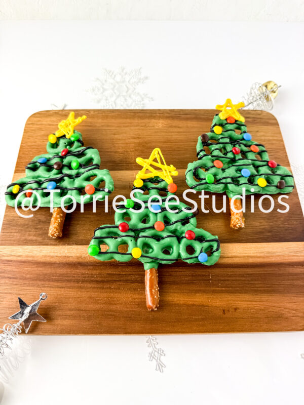 Pretzel Christmas Trees on White - Image 4
